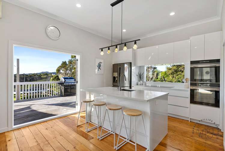 102E McGregor Road Clevedon_2