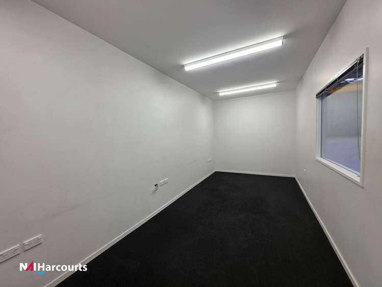 20 Sir James Wattie Drive Hornby_16