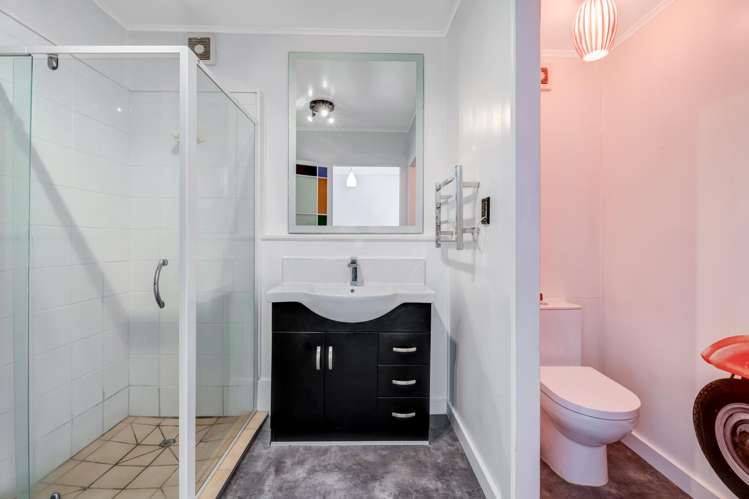 39 Swann Beach Road Stanmore Bay_6