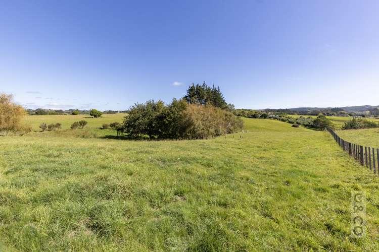 1226 State Highway 16 Waimauku_77