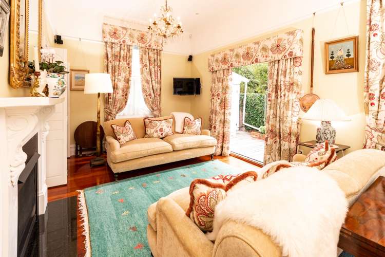 6 Calgarry Avenue Thorndon_4