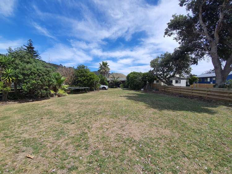 14 Mission Road Port Waikato_17