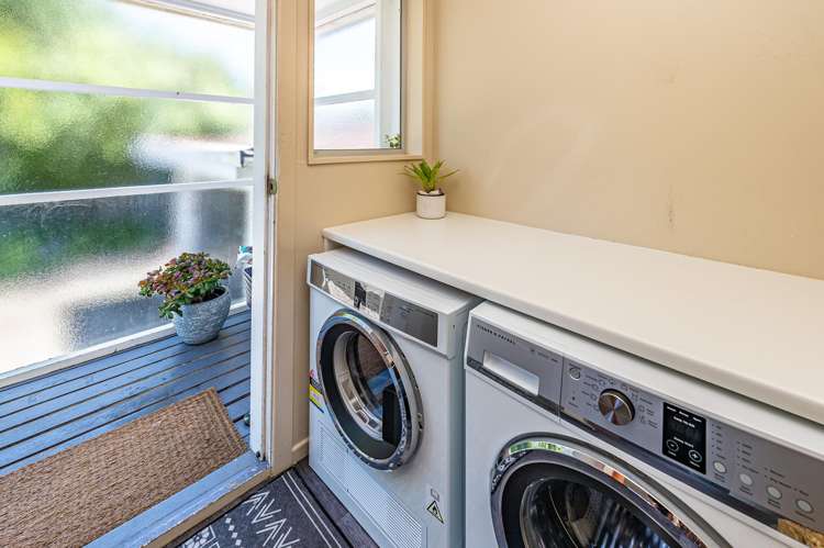 19A Peakes Road St Johns Hill_17