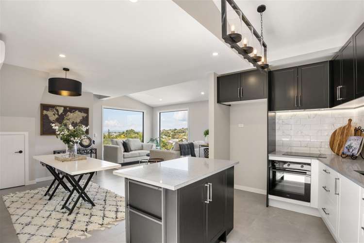 5b Reynolds Place Torbay_5