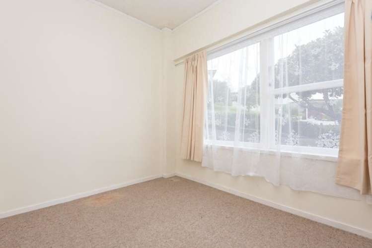 26 Mcmillan Place Mellons Bay_14