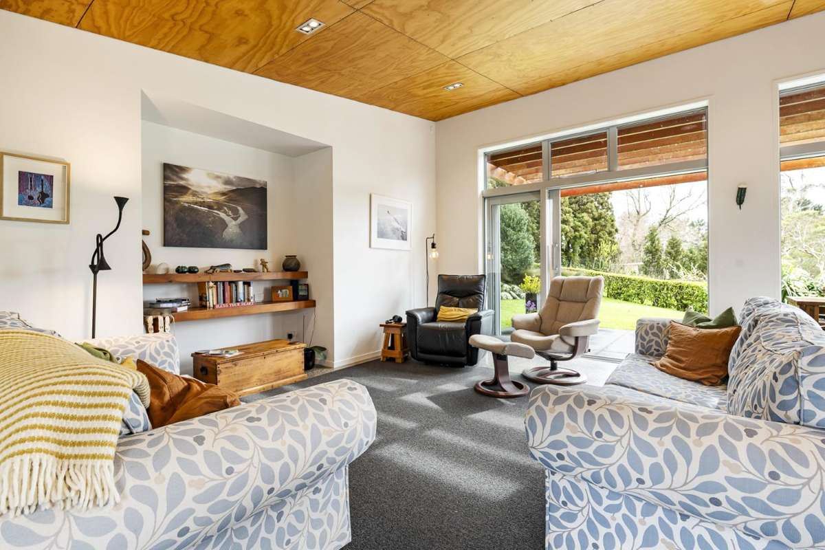 225 Awai Road_2