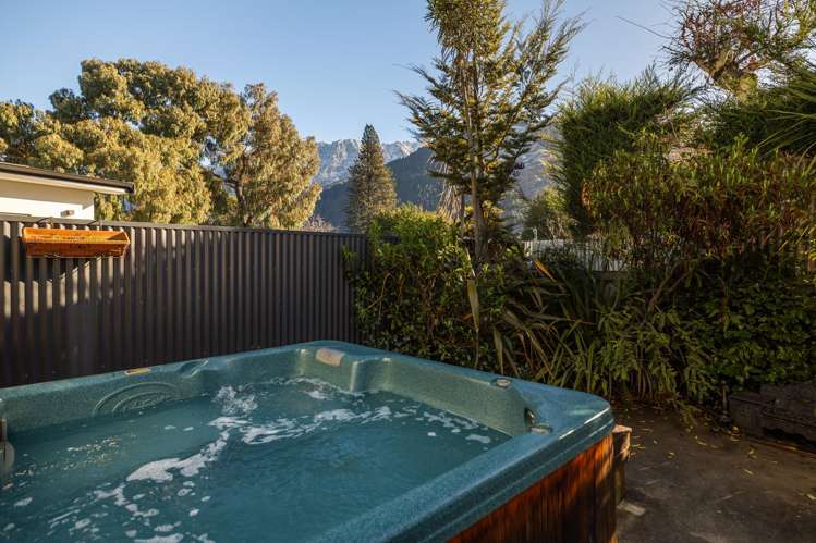 7 Brisbane Street Queenstown_22