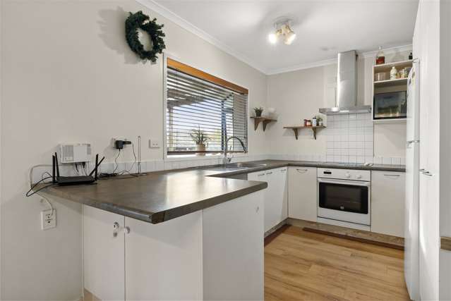 5 Hansworth Place Flat Bush_2