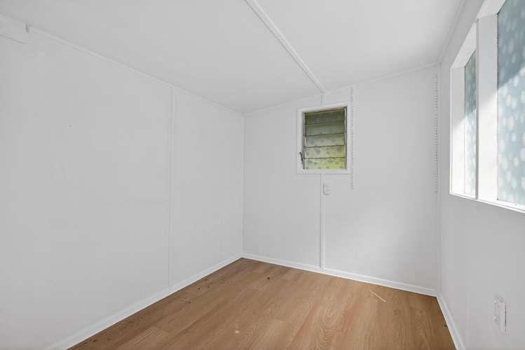 183 Wellington Road Wainuiomata_21