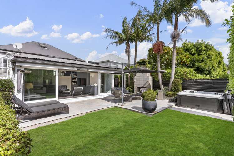 57 Wellpark Avenue Westmere_1