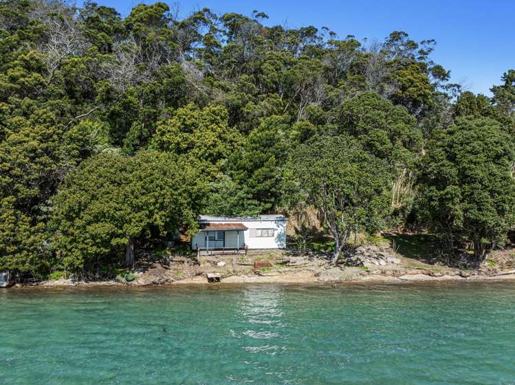 325 Ruatuna Road_3