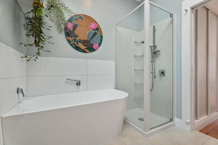 8 Epworth Avenue Royal Oak_25