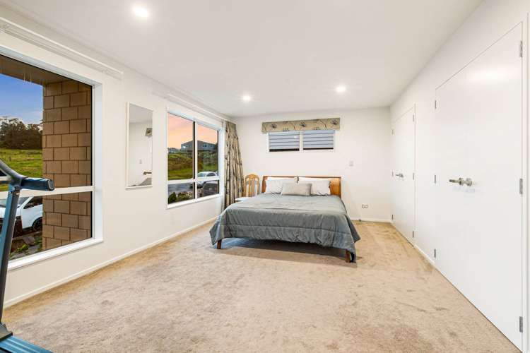 21 Mcquoids Road Flat Bush_11