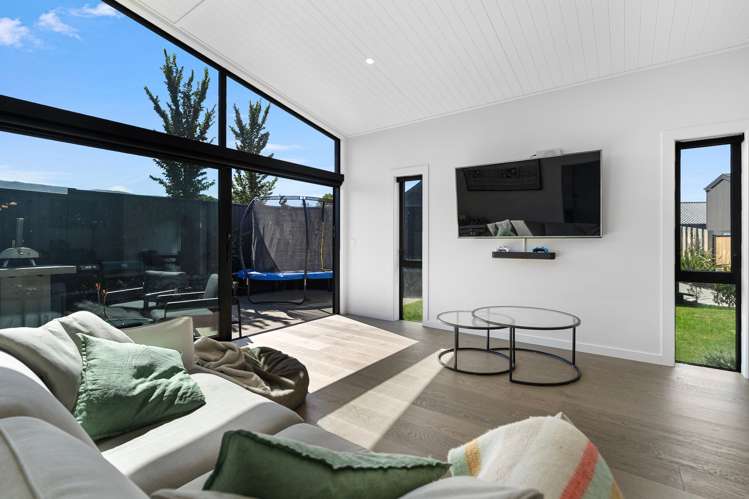 67 Magnum Drive Cromwell_6