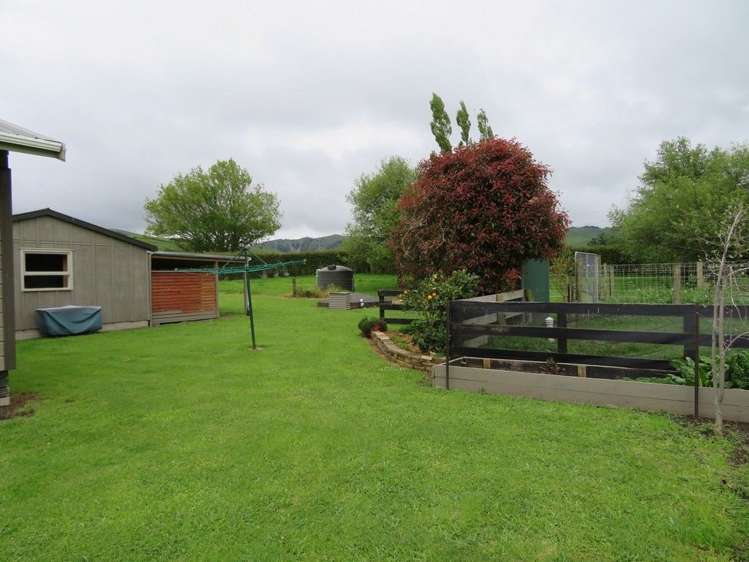 11 Dillon Road Rotoorangi_11