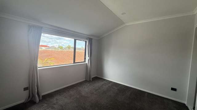 7/68 Huia Road 10695_4