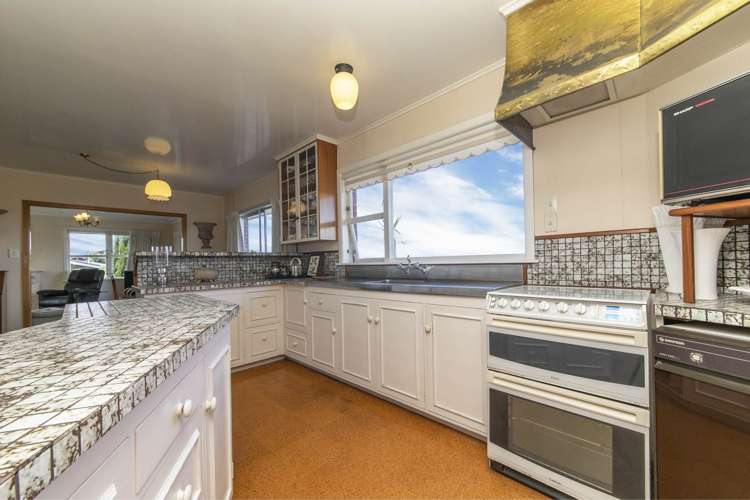 18 Ava Avenue Titirangi_7