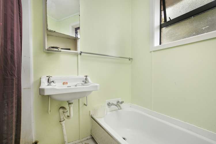 7 Wayne Drive Mangere_9