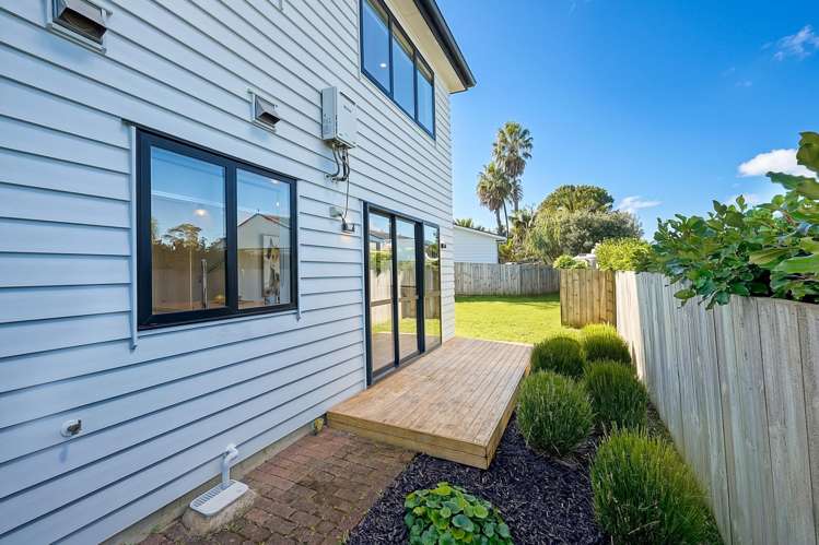 29A Mackenzie Street Te Atatu South_21