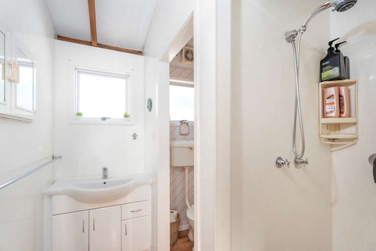 54 Oyster Drive Cooks Beach_13