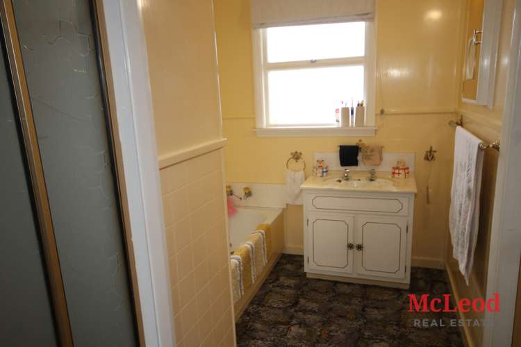 111 Alford Forest Road Allenton_7