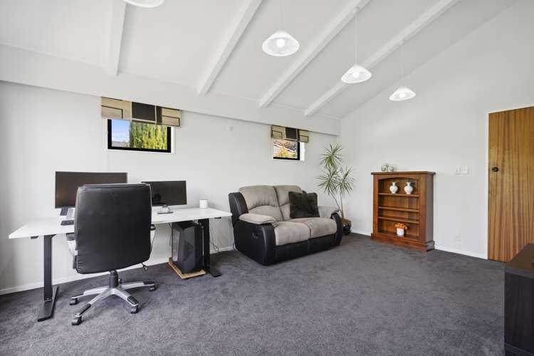 25 Ngatitoa Street Tawa_11