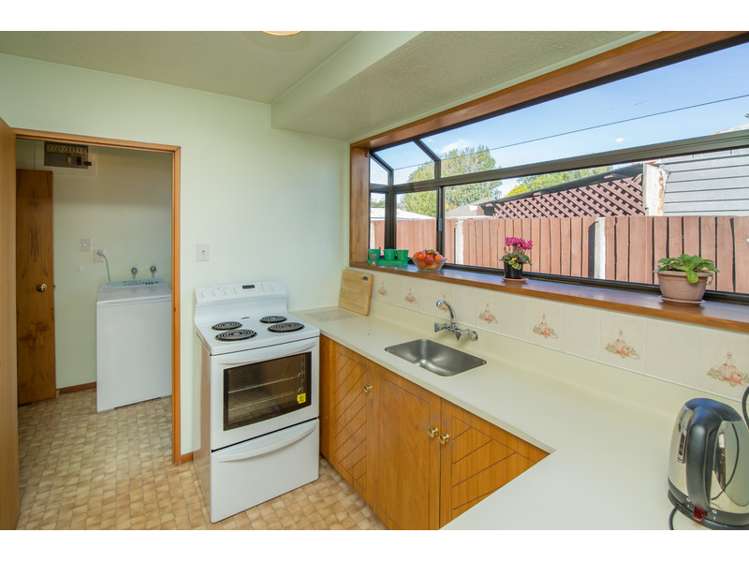 6 Peebles Drive Hei Hei_3