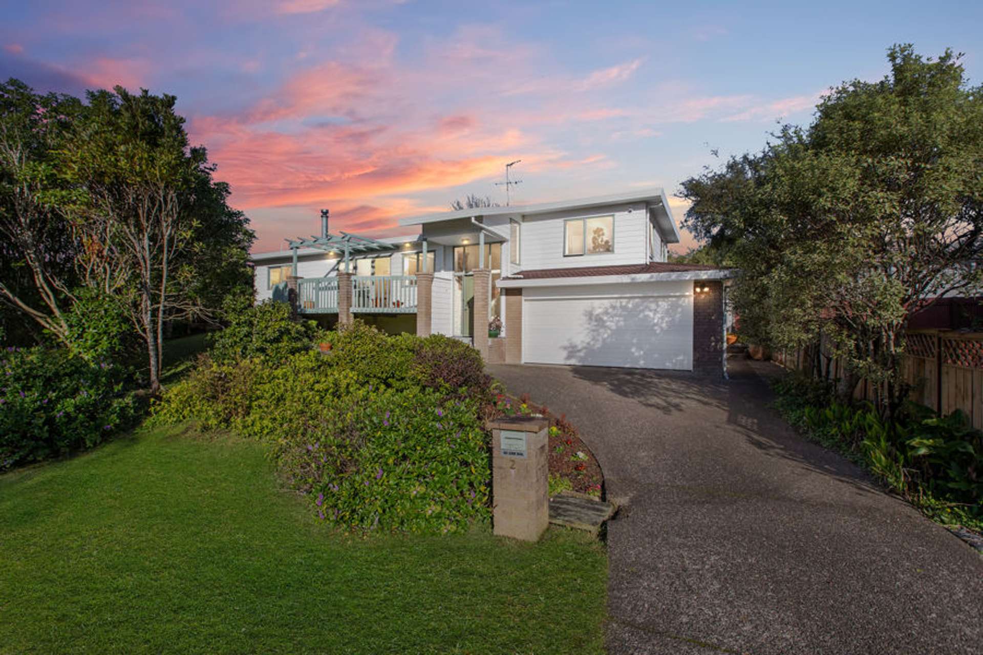 2 Woodfern Crescent Titirangi_0