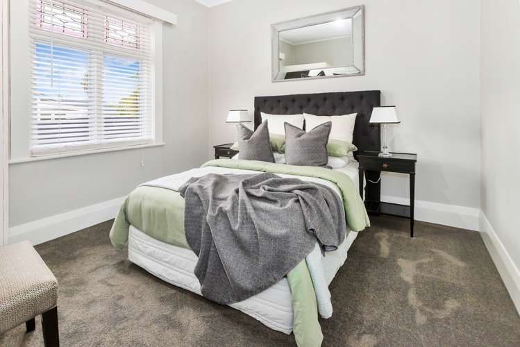 38 Wright Road Point Chevalier_10