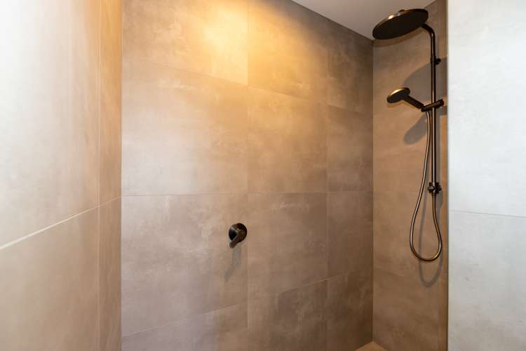 8 Avenue Road Greenmeadows_14