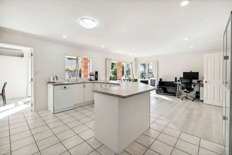 22 Crannog Fen Wattle Downs_13