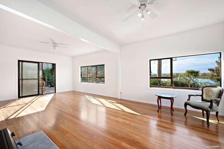 44 Estuary Road Manurewa_12