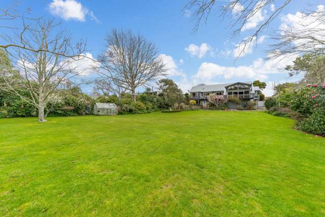 86 Barton Avenue Heretaunga_1