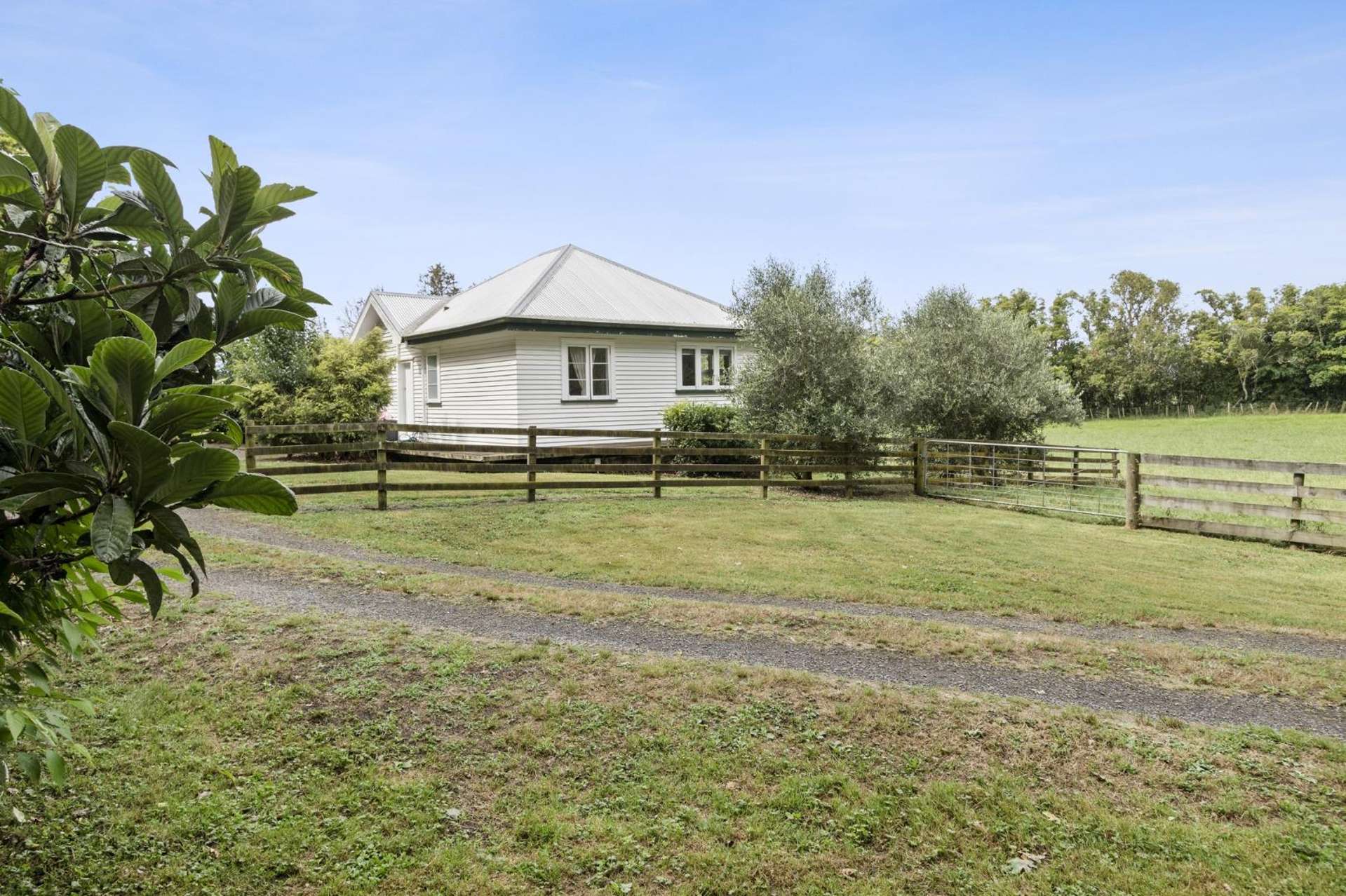 138 Flume Road 11373_0