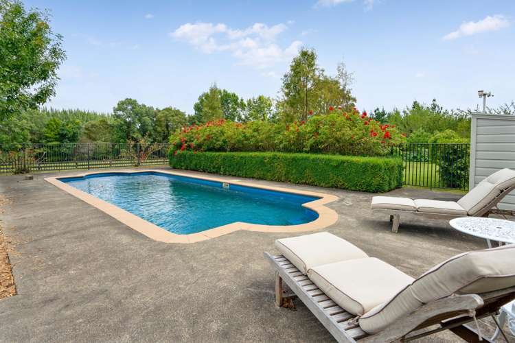 63 Riversdale Road Waihakeke_34