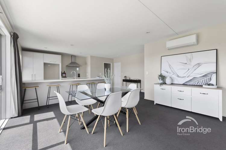20 Saint Adela Place_5