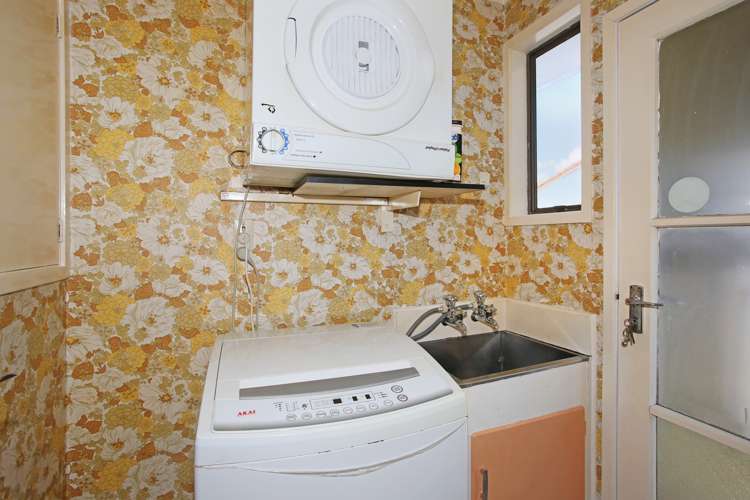 2/7 Mon Desir Place Manurewa_10