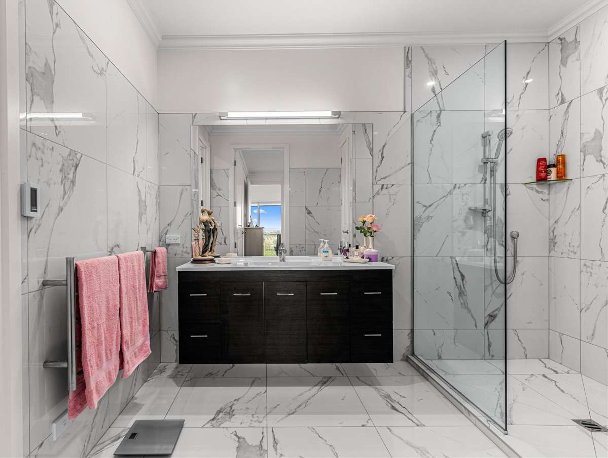 166 Barrier View Road_4