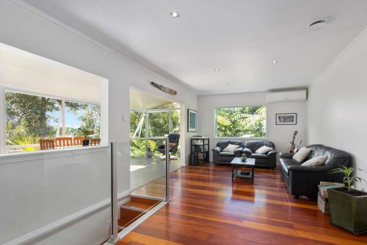 24 Tanekaha Road Titirangi_9