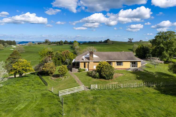 155 Cutwater Road and 2 Gardiner Place Pukehina_42