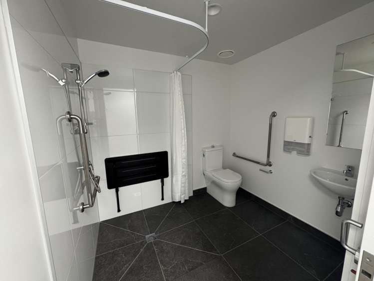 9 Bail Street Stoke_14