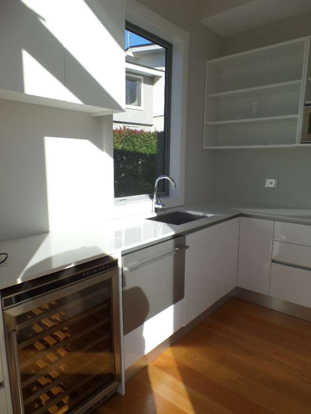 276 Lake Road Hauraki_4