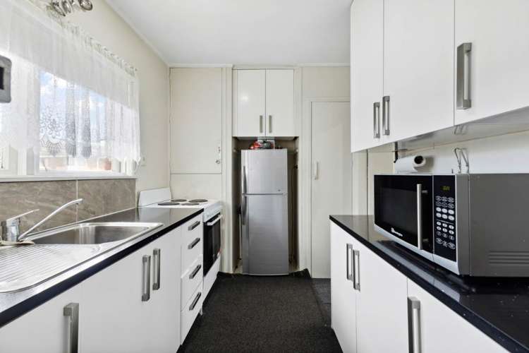 3/280 Shirley Road_5