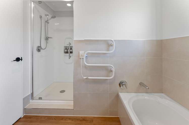 1a Lord Auckland Road Wakefield_18