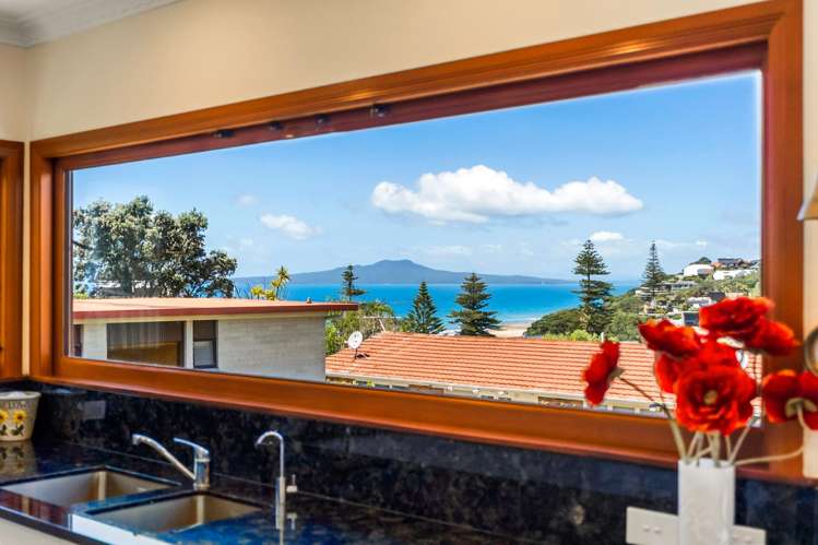 7 Brighton Terrace Mairangi Bay_10