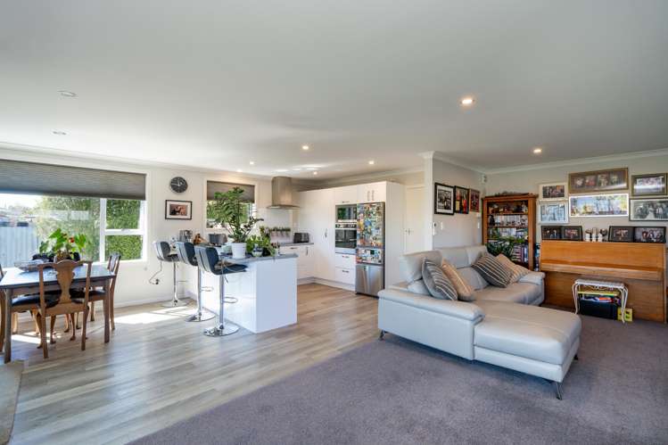 201 Margaret Street Glengarry_3