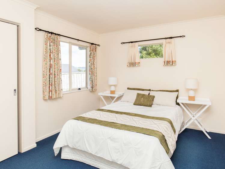 19 Tutchen Avenue Raglan_11