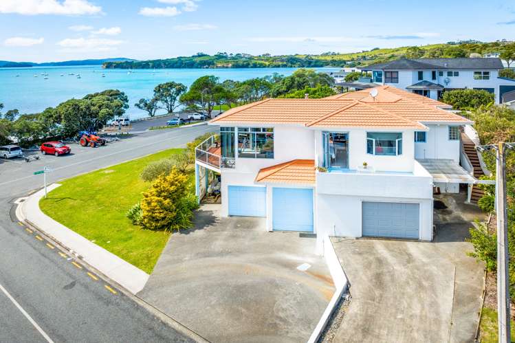 27 Gordon Craig Place Algies Bay_23