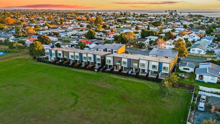 18/17 Barneys Farm Road Clendon Park_18