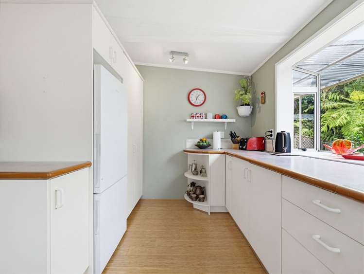 21 Sylvan Valley Avenue Titirangi_18